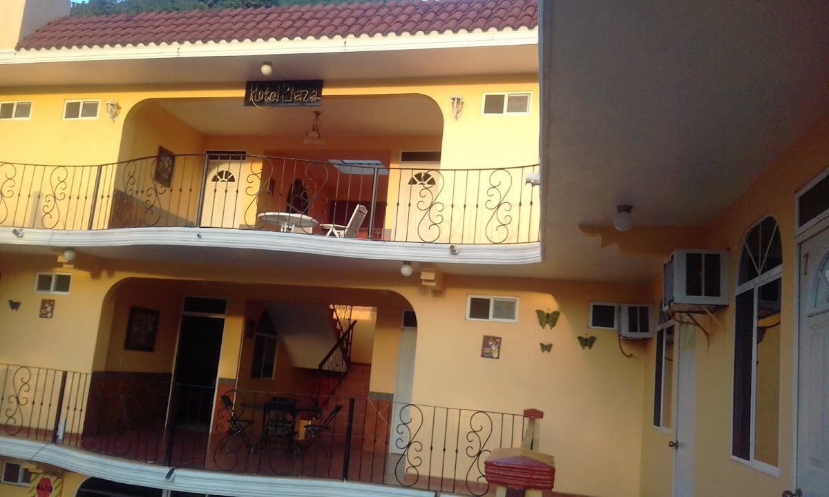 Hotel 2 Kaminos photo 3