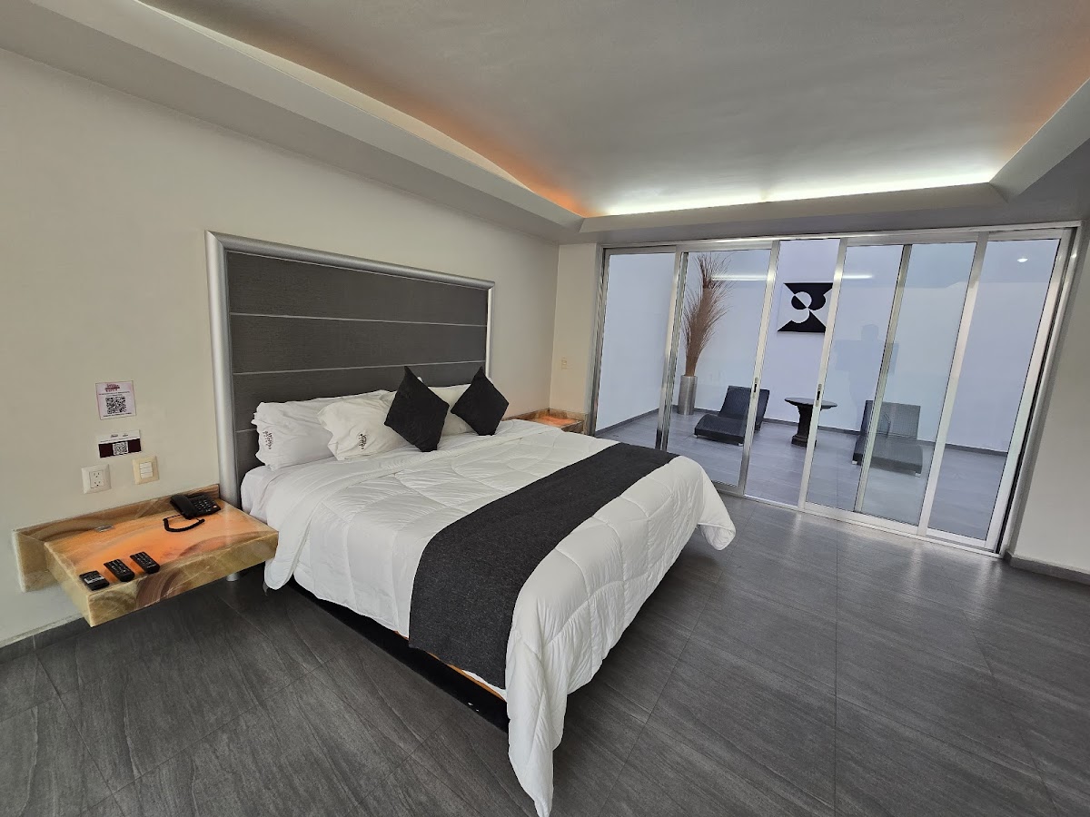 Hotel Alcampo photo 2