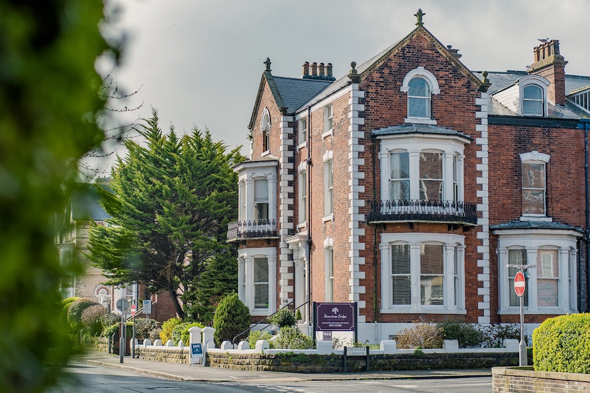 Rowntree Lodge & Cafe