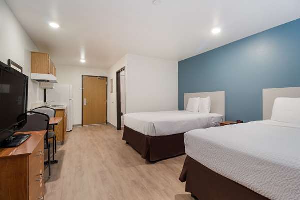 WoodSpring Suites Houston I-45 Airtex photo 2