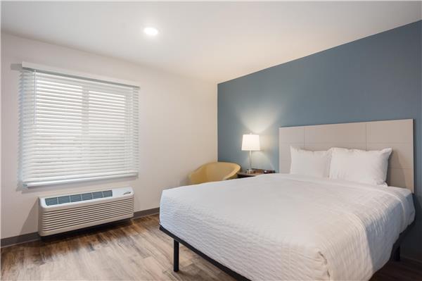 WoodSpring Suites Tampa Airport North Veterans Expressway photo 2