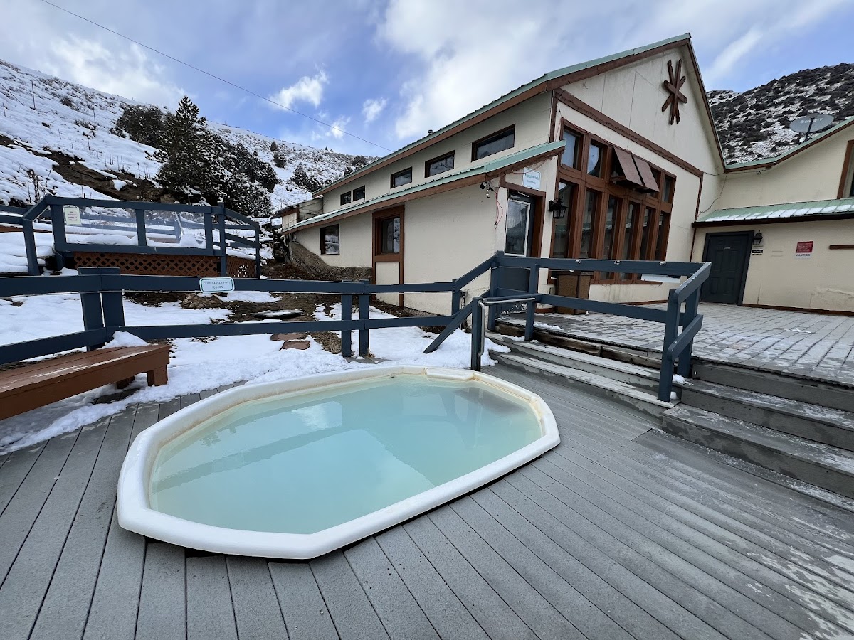 Hot Sulphur Springs Resort & Spa photo 3
