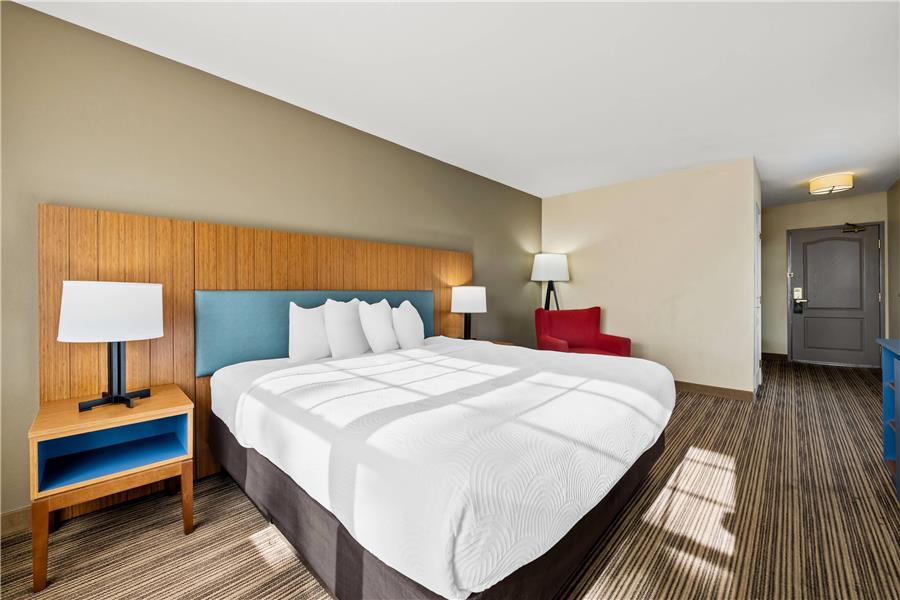Country Inn & Suites by Radisson, Red Wing, MN photo 2