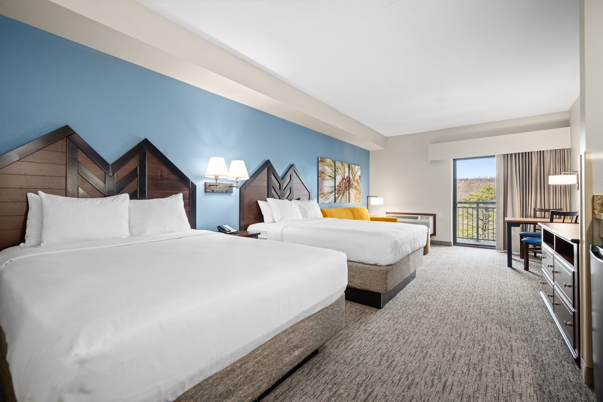 Camelback Resort photo 2