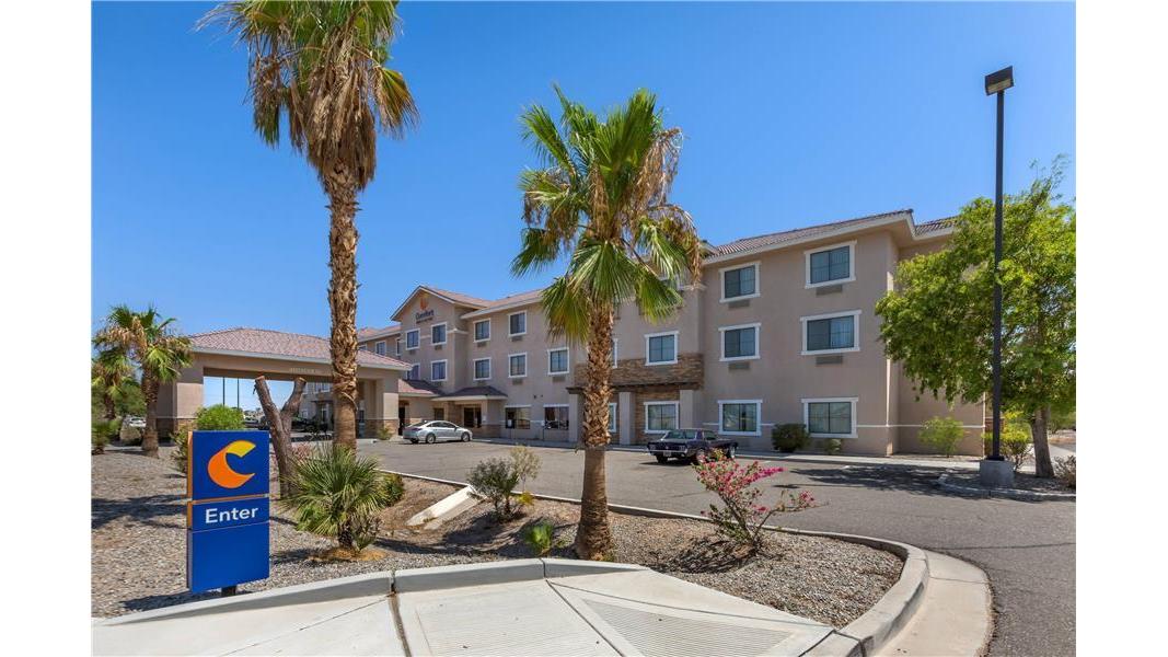 Comfort Inn & Suites Yuma I-8