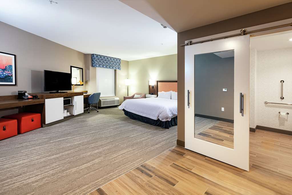 Hampton Inn & Suites Columbia Killian Road photo 2