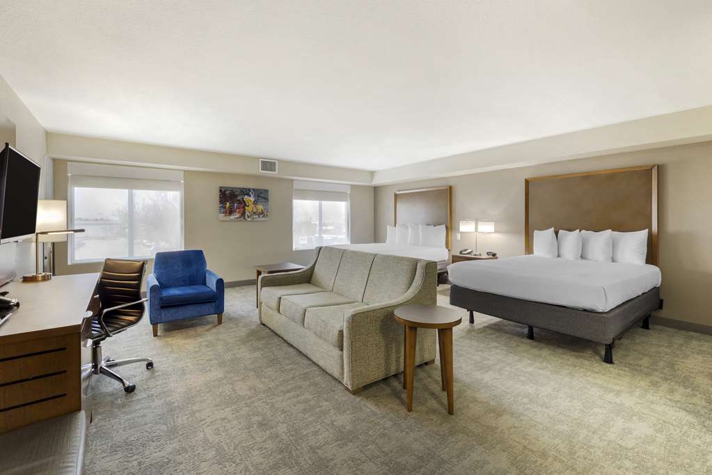 Best Western Plus Henderson Hotel photo 2
