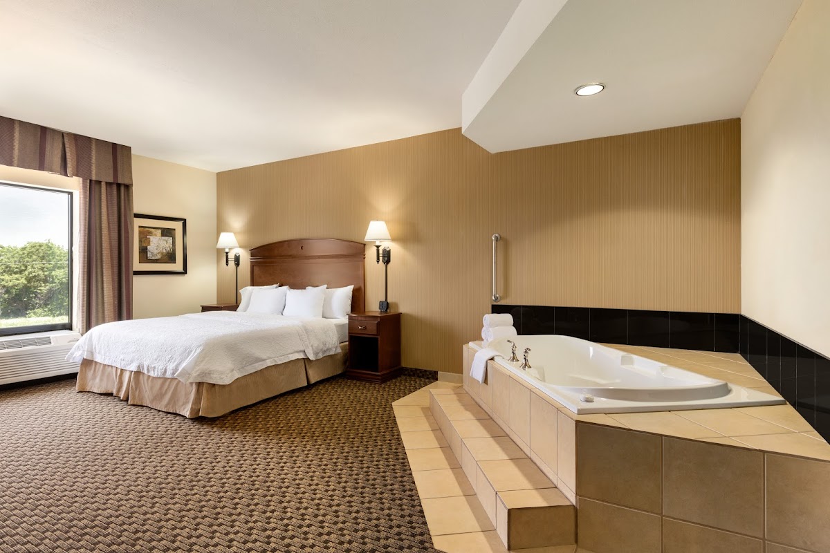Hampton Inn Duncan photo 2