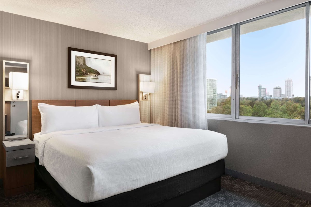 Wyndham Garden at Niagara Falls photo 2