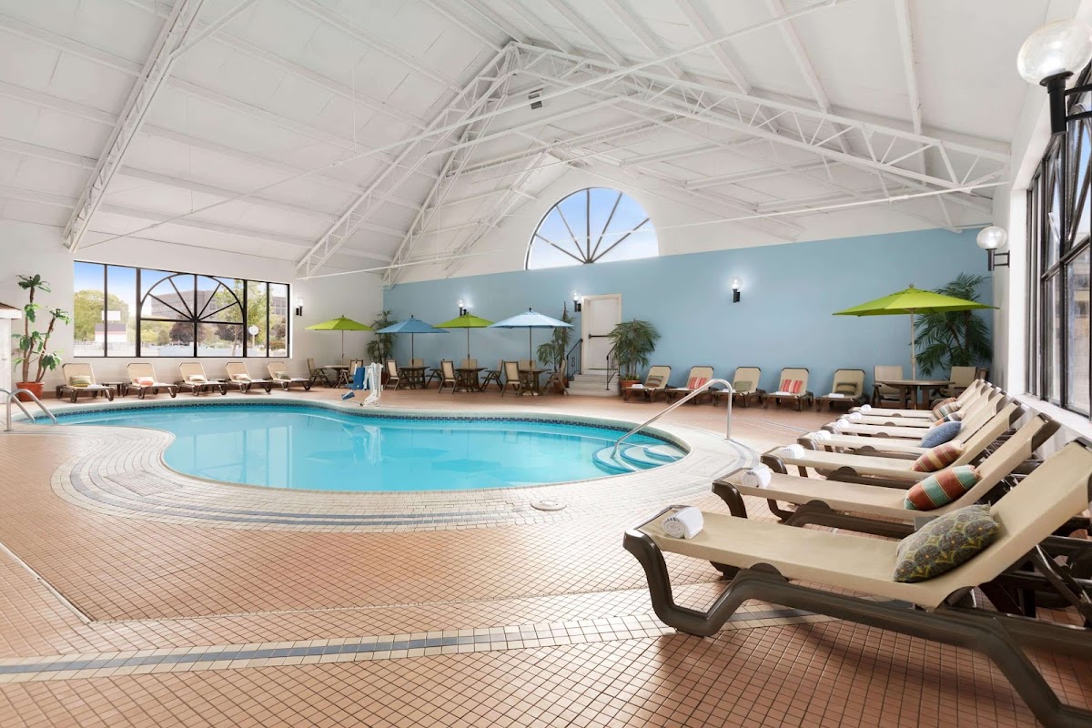 Wyndham Garden at Niagara Falls photo 3