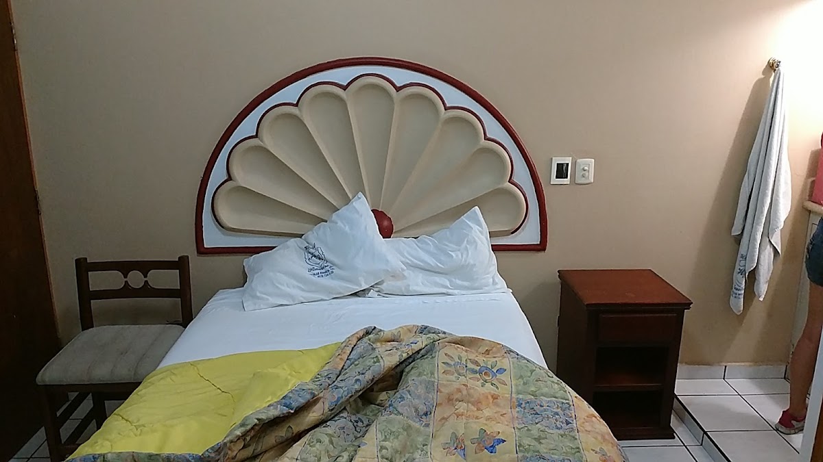 Hotel Ramirez photo 2