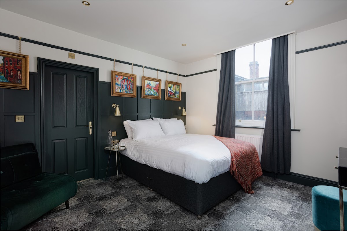 The Swan & Railway Hotel photo 2