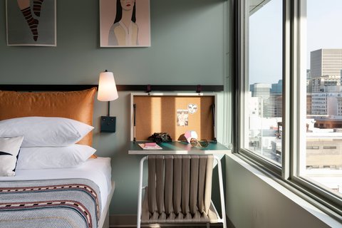 Moxy Portland Downtown photo 2
