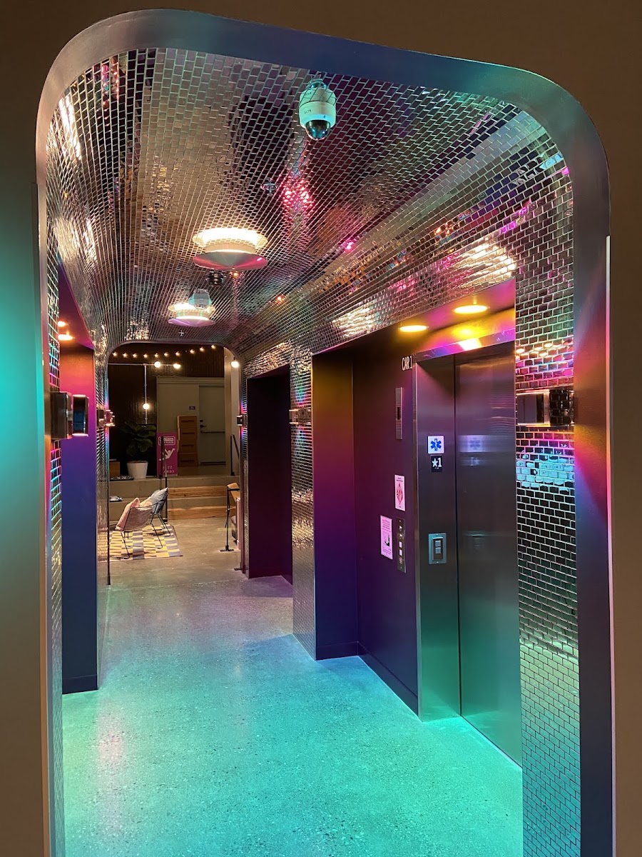 Moxy Portland Downtown photo 3