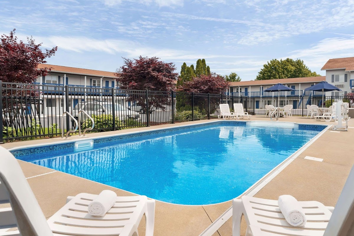 Days Inn by Wyndham Middletown/Newport Area photo 3