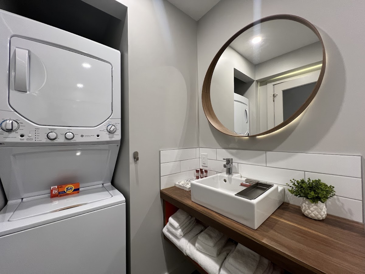 Morel Executive Suites photo 3