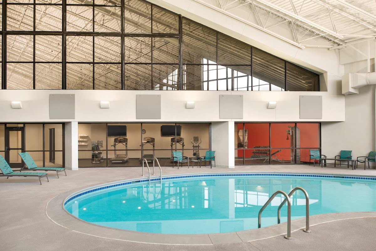 Holiday Inn Bloomington - Normal by IHG photo 2
