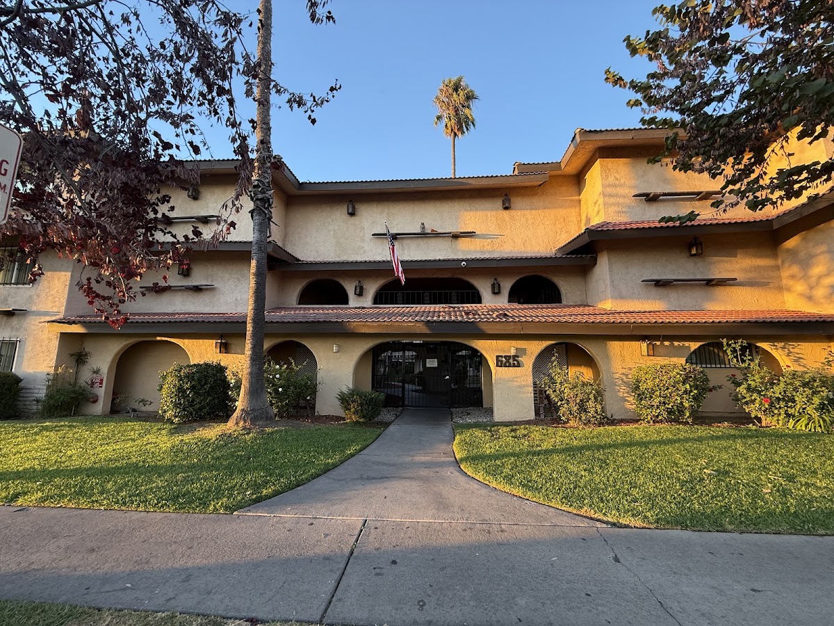 Monte Carlo Inn
