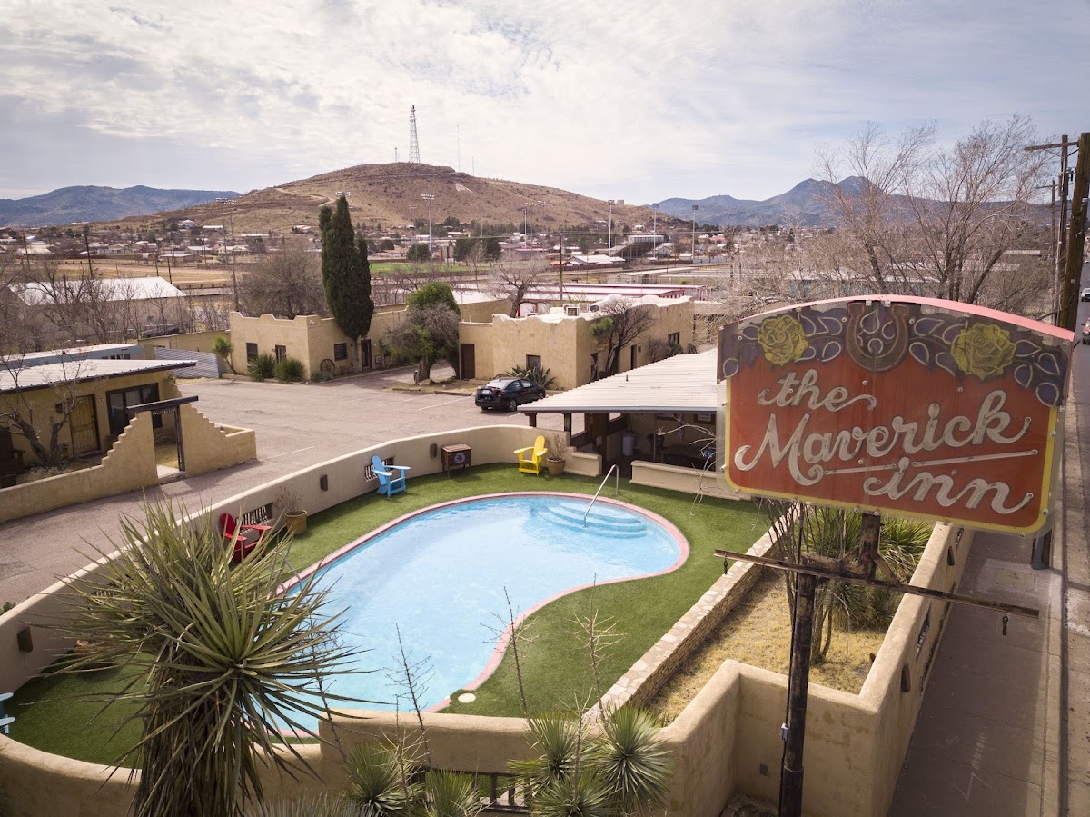 The Maverick Inn photo 3