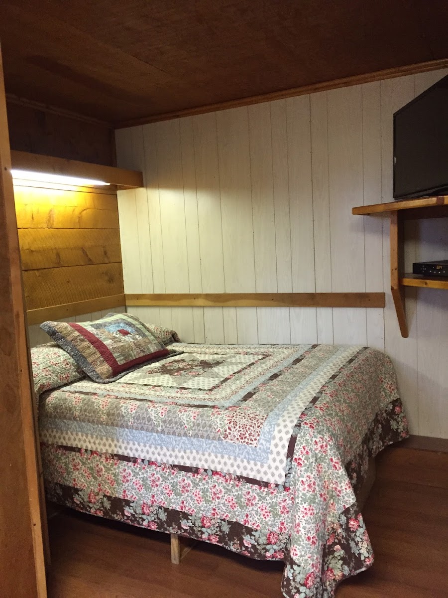 Delta Cottages LLC photo 2