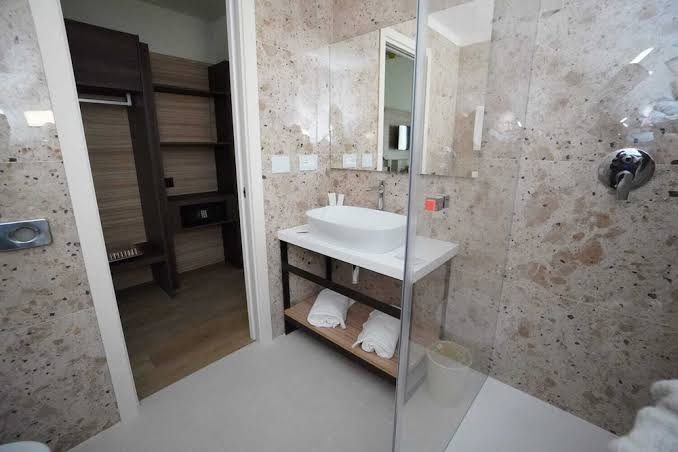 Room 5