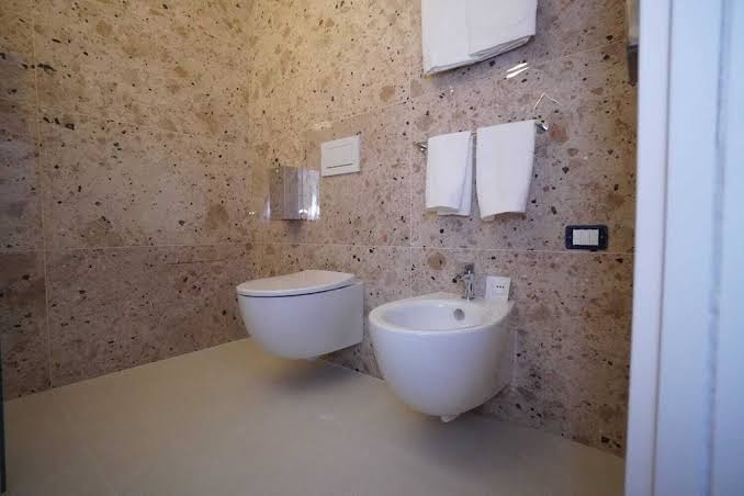 Room 6