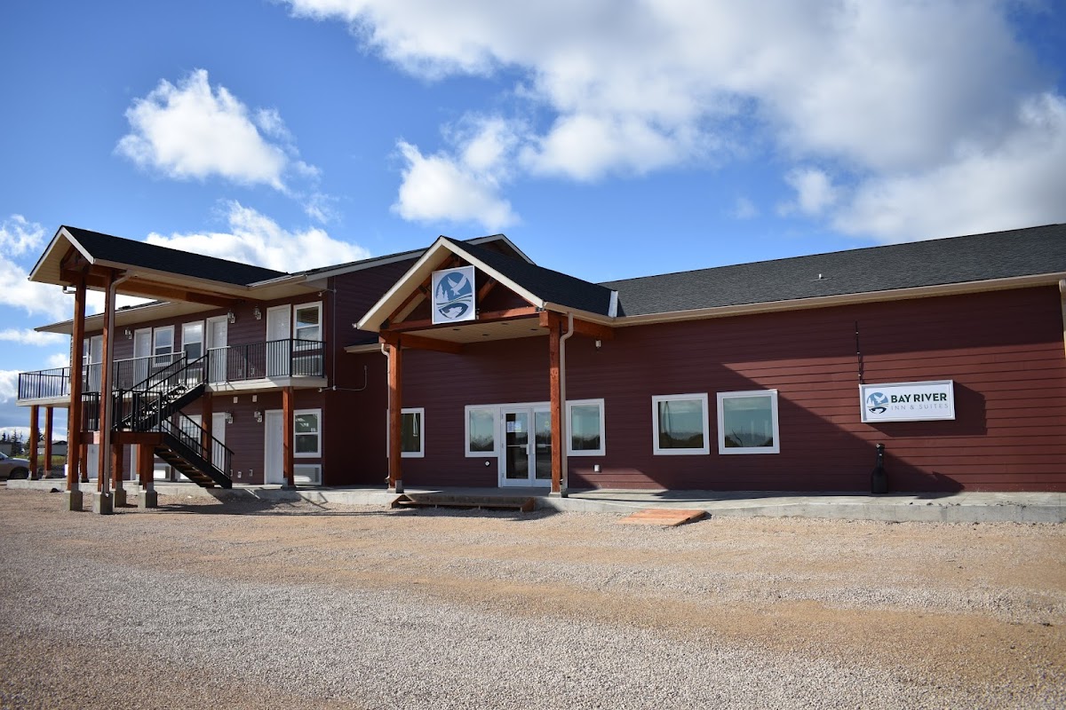 Bay River Inn & Suites