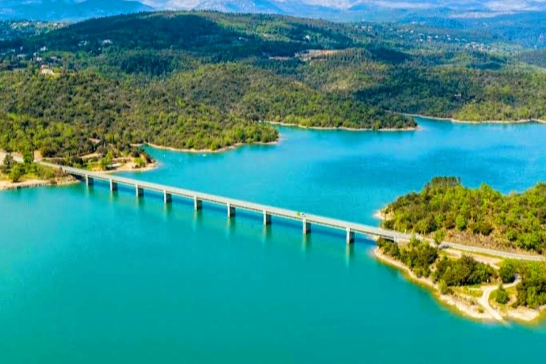 Lac de Saint-Cassien