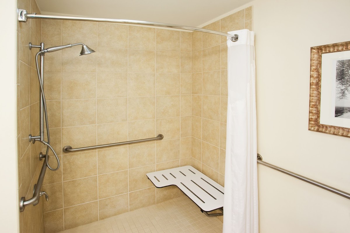 Holiday Inn Express & Suites Baton Rouge East by IHG photo 3