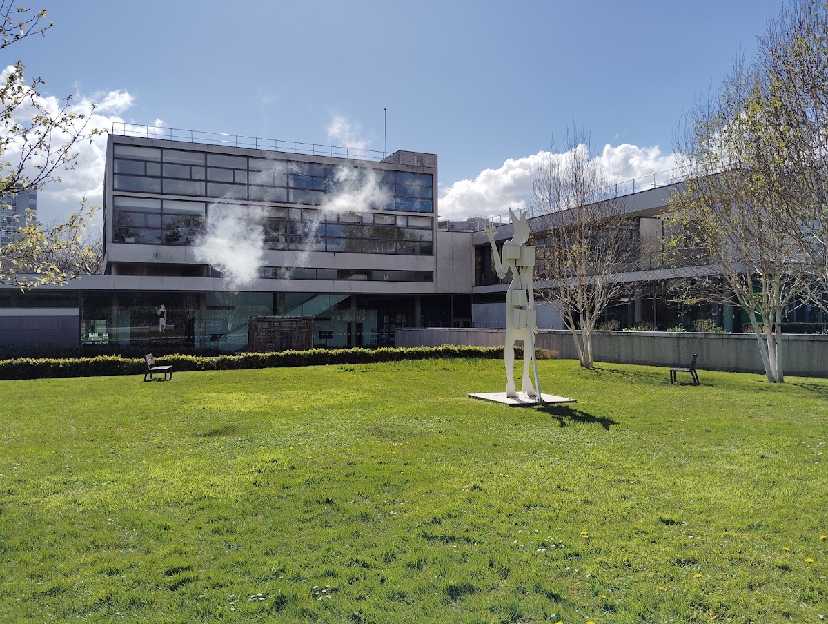 MAC VAL - Val-de-Marne Contemporary Art Museum