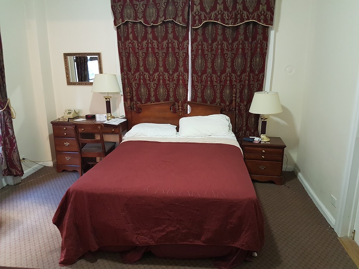 Imperial Court Hotel photo 2