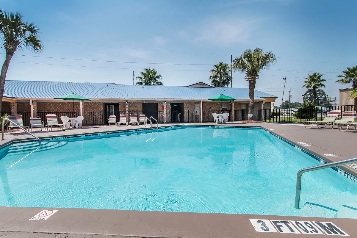 Quality Inn Hinesville - Fort Stewart Area photo 3