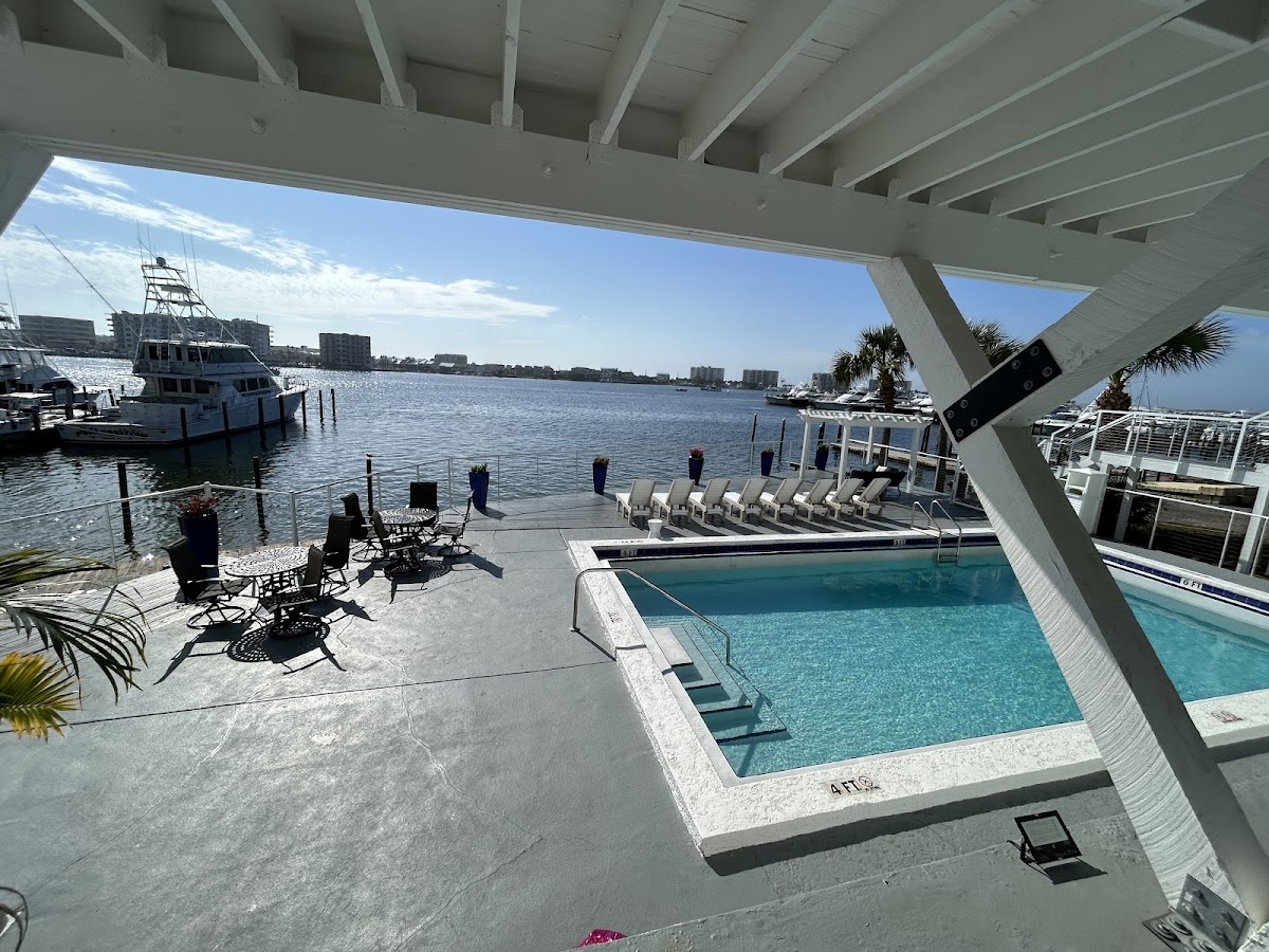 Inn on Destin Harbor, an Ascend Collection Hotel photo 3