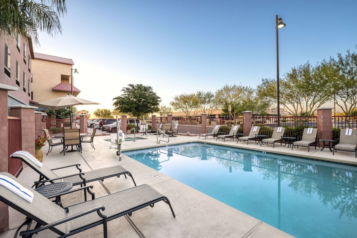Comfort Suites Goodyear-West Phoenix photo 3