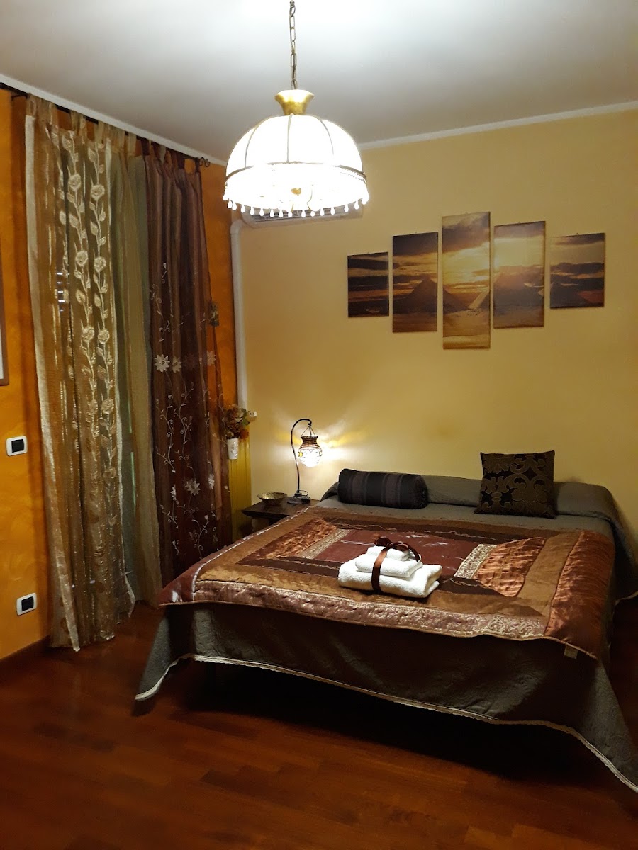 Room 8
