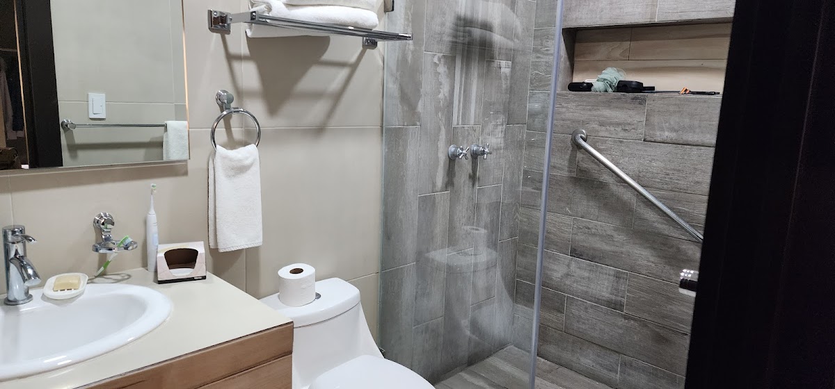 Portozul Hotel & Suites photo 3