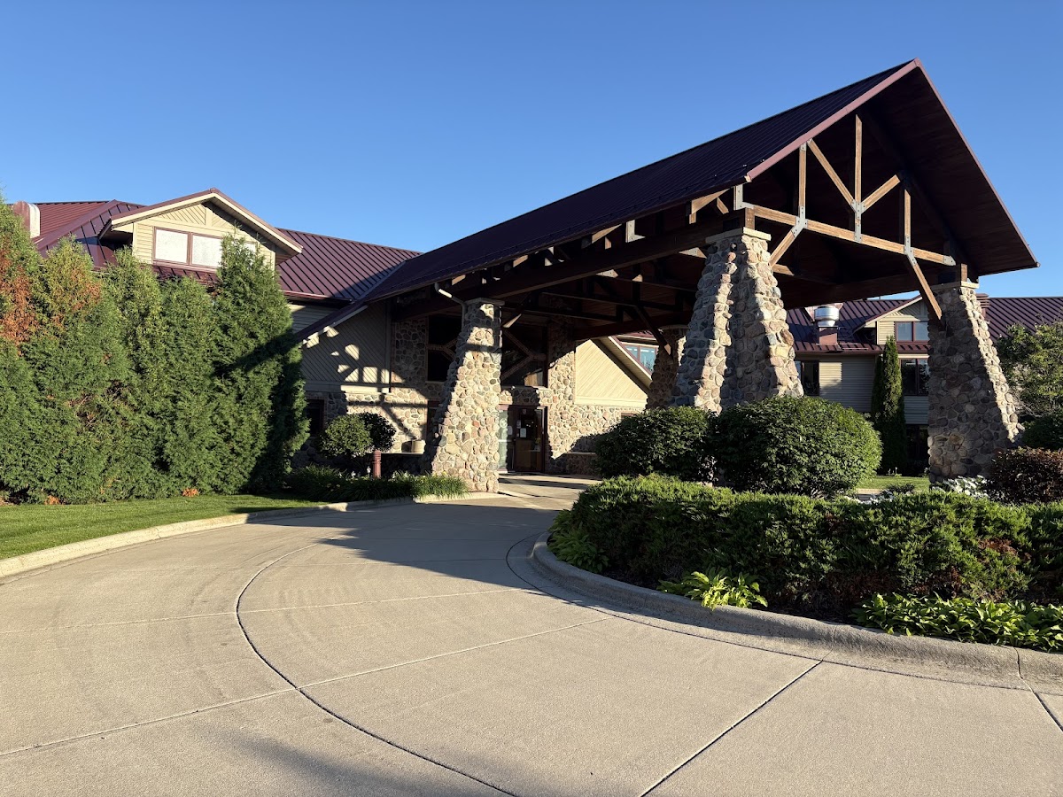 Wave Pointe Marina & Resort