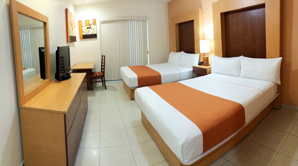 Hotel Real Zapopan photo 2