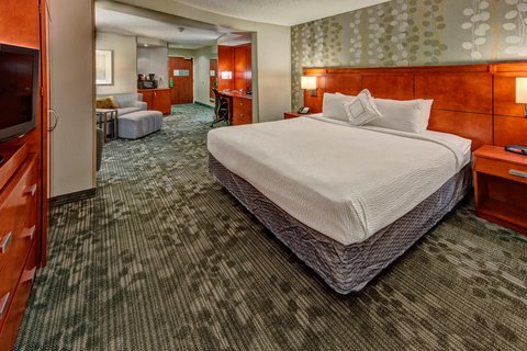 Courtyard by Marriott Alexandria