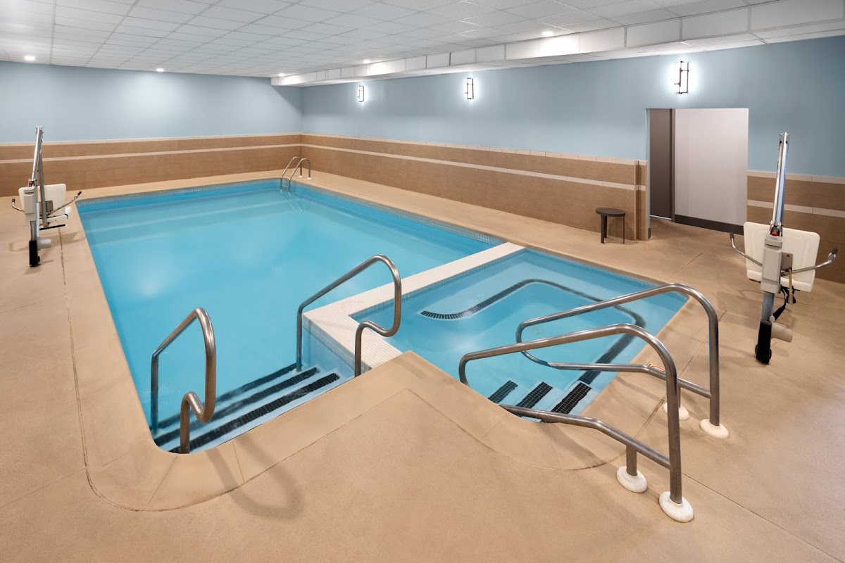 Holiday Inn Express & Suites Wyomissing by IHG photo 3