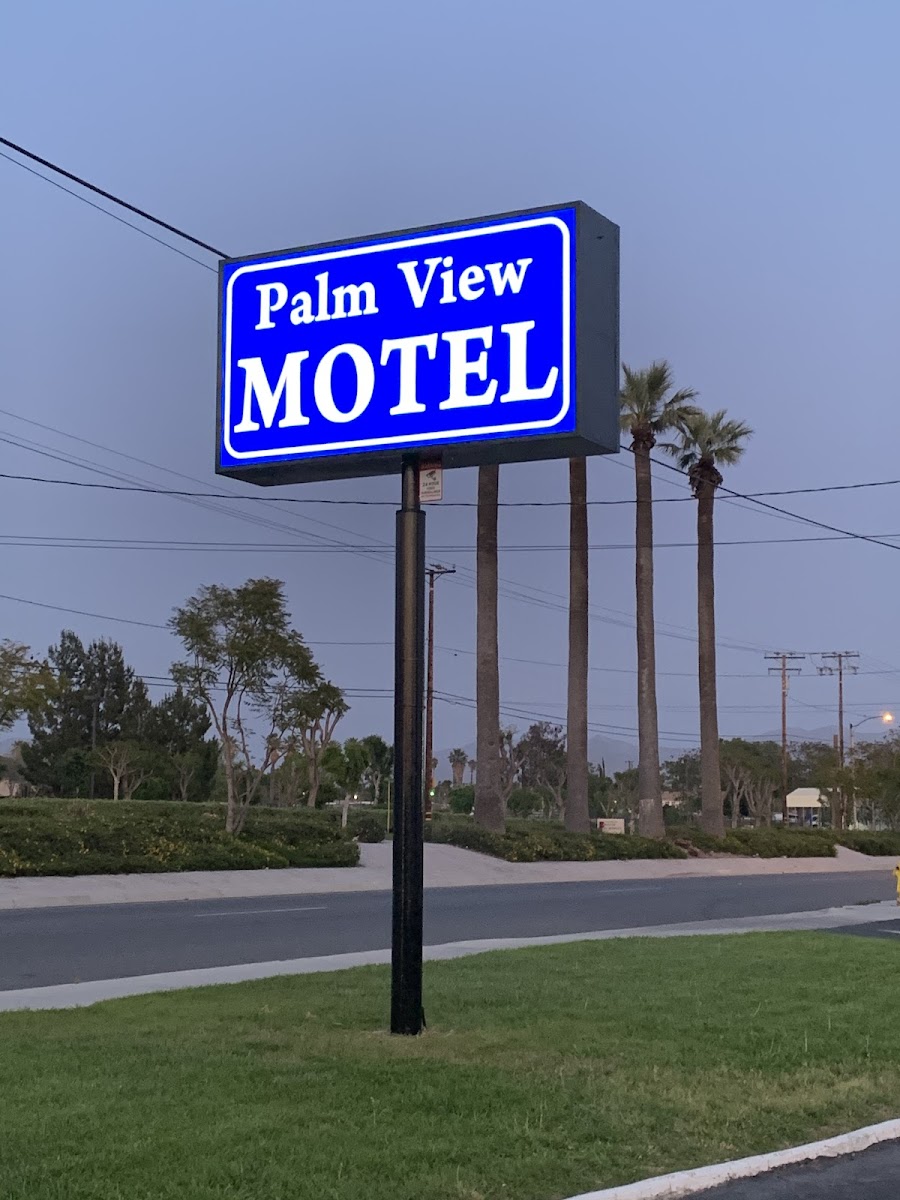 Palm View Motel photo 3
