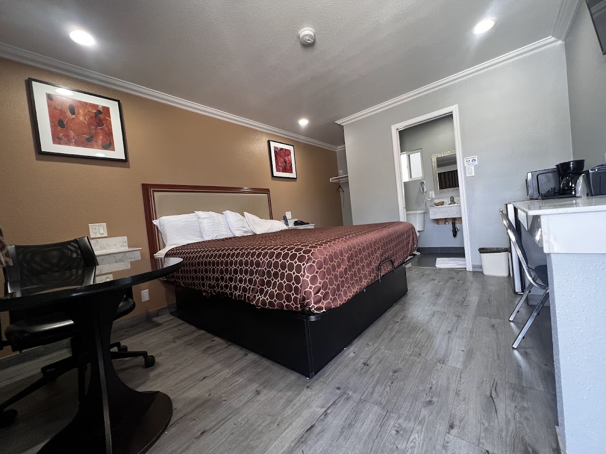 Colusa Motel