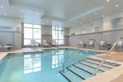 Courtyard by Marriott Edgewater NYC Area photo 3