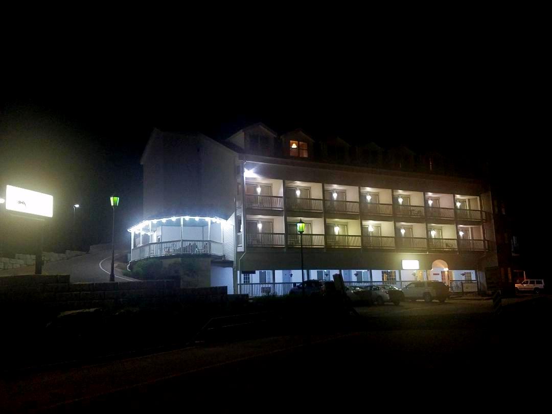 Roosevelt Inn