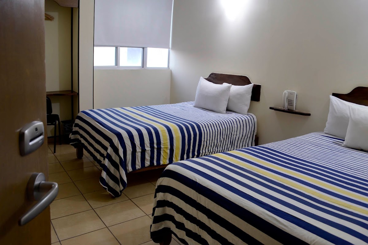 Hotel Mateos 1215 photo 3