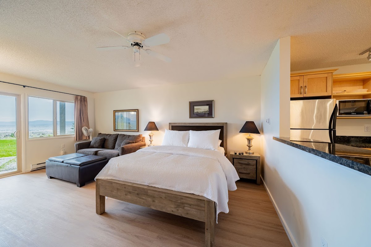 Shorewater Resort photo 2