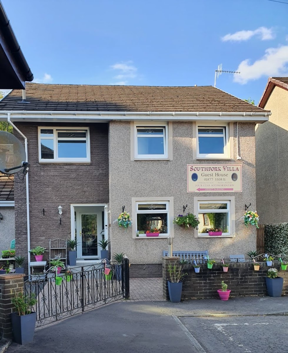 Southfork Villa Guest House