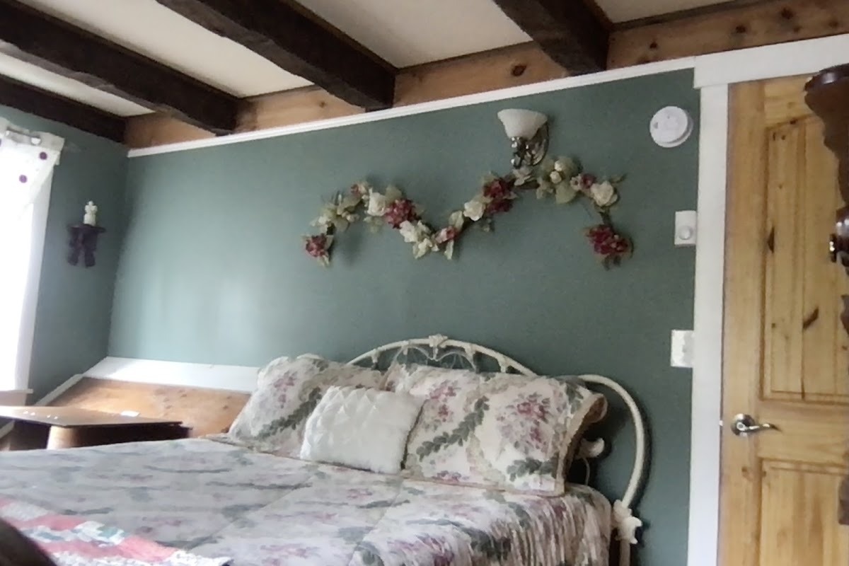 Mountainview Solitude Inn photo 3