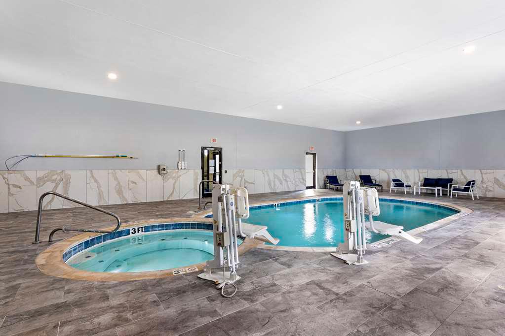 Best Western Plus Texoma Hotel & Suites photo 3