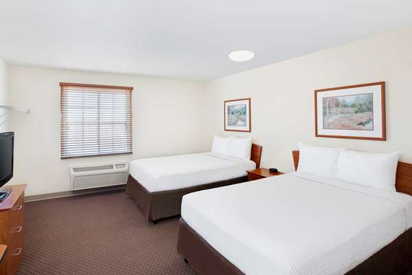 WoodSpring Suites Denton photo 2